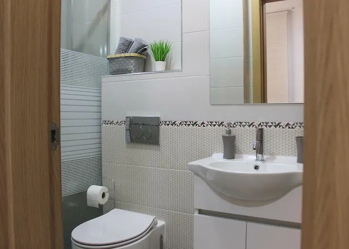 Lägenhet Baia Do Sado Ii