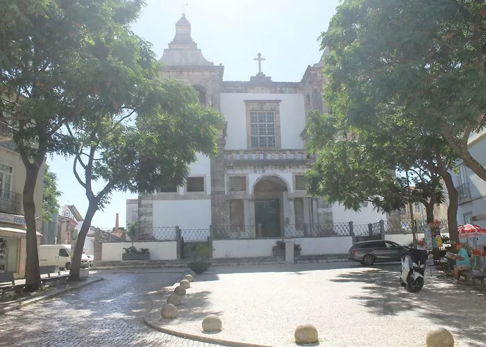 Baia Do Sado Ii Lägenhet *